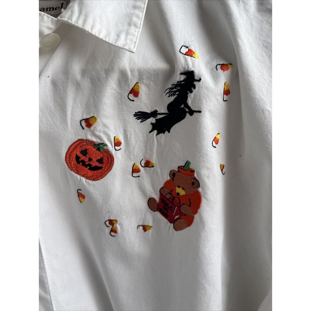 Bechamel Halloween Embroidered Button Down Shirt. Size 18